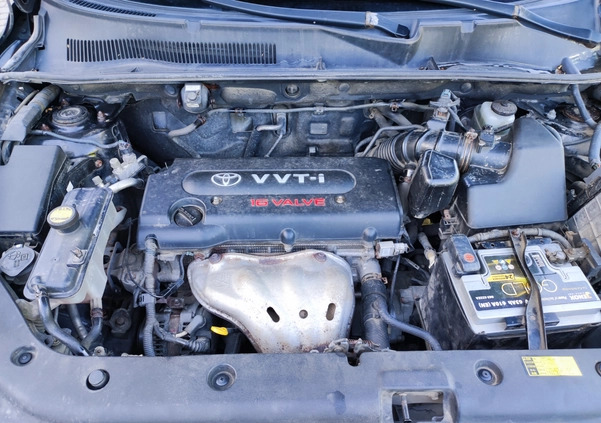 Toyota RAV4 cena 35000 przebieg: 217000, rok produkcji 2006 z Wolbrom małe 46